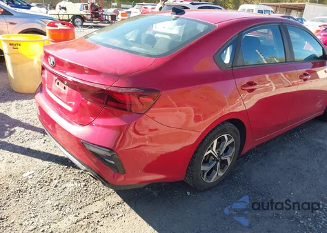 2019 Kia Forte Lxs z USA, uszkodzony, nr VIN 3KPF24AD7KE005199